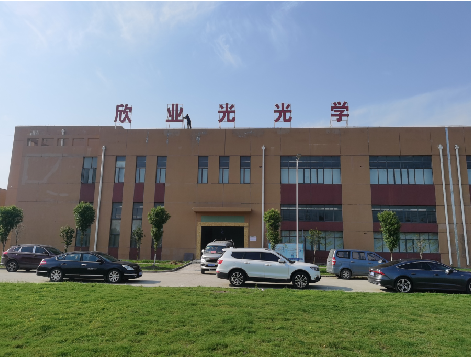 南城楼顶大型发光字制作如何安装？