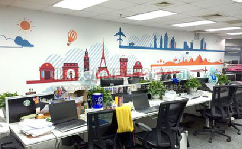 南城教你设计办公室墙绘的方法。